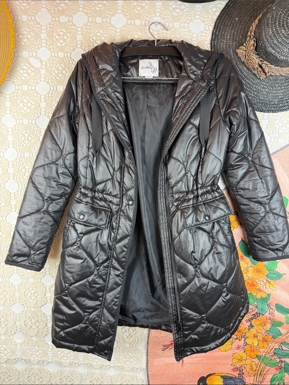 Sam Edelman Black Quilted Hooded Coat Sz,XS Pockets and strips Winter Puffer